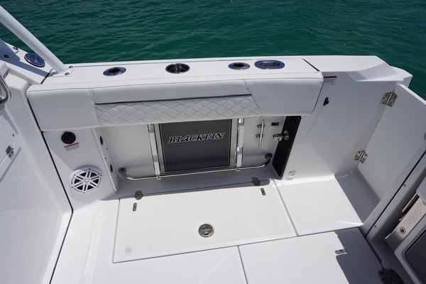 2023 Blackfin 27