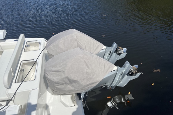 SEA BREEZE 29ft SeaVee Yacht For Sale