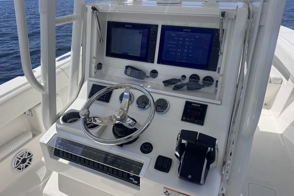 SEA BREEZE 29ft SeaVee Yacht For Sale