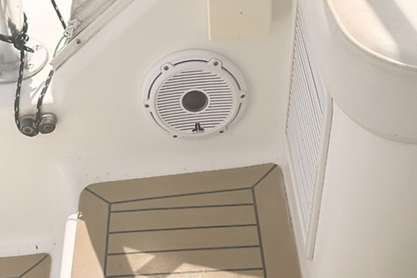 Home Advantage Reel T 38ft Out Island Yacht For Sale