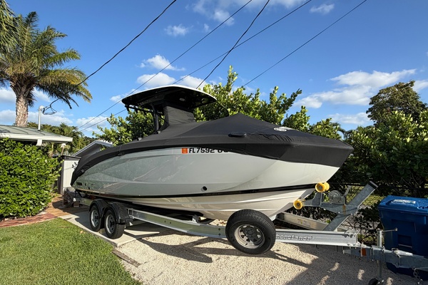 25ft Yamaha Boats Yacht For Sale