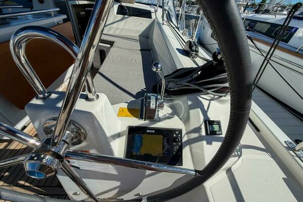 Beneteau 40.1 Yacht For Sale