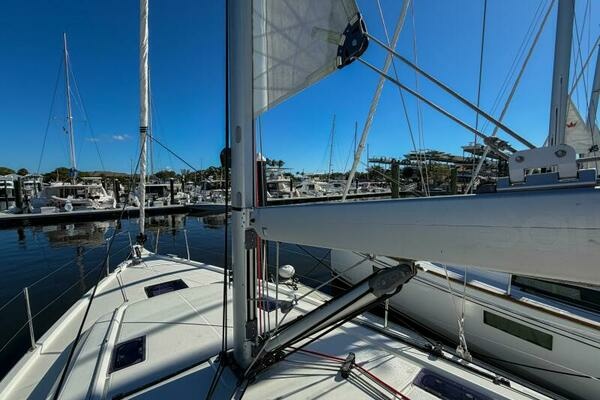 Beneteau 40.1 Yacht For Sale
