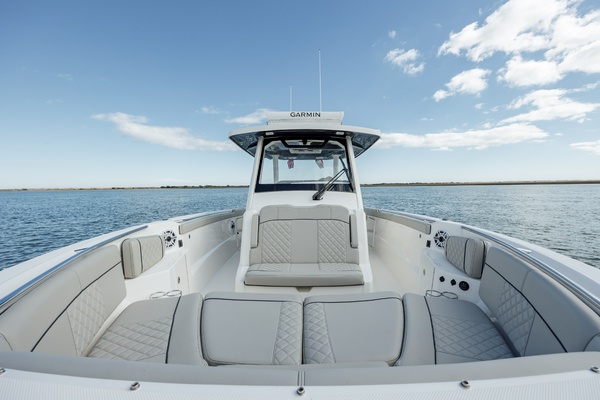 Boyer s Pursuit III 32ft Pursuit Yacht For Sale