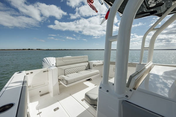 Boyer s Pursuit III 32ft Pursuit Yacht For Sale