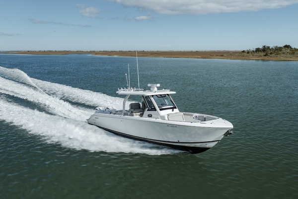 Boyer s Pursuit III 32ft Pursuit Yacht For Sale