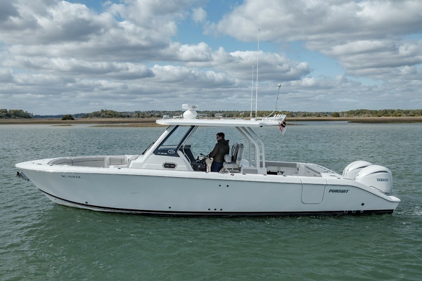 32-ft-Pursuit-2022-328S Sport-Boyer's Pursuit III Wilmington North Carolina United States  yacht for sale