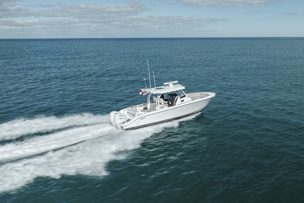 Boyer s Pursuit III 32ft Pursuit Yacht For Sale