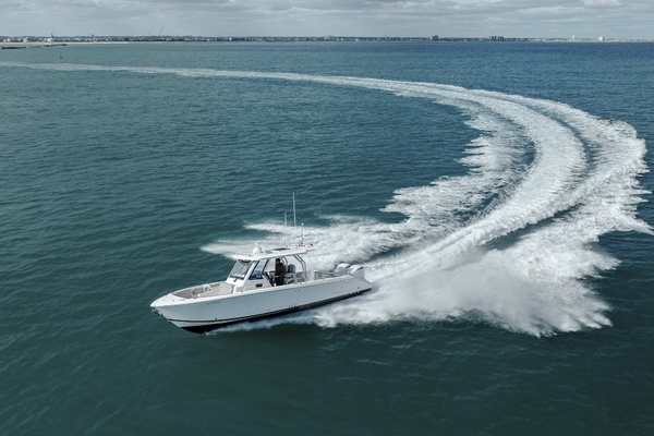 Boyer s Pursuit III 32ft Pursuit Yacht For Sale