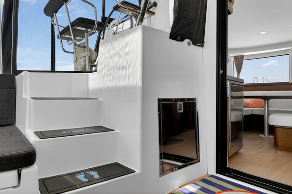 Paradise 42ft Lagoon Yacht For Sale
