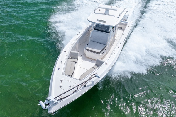 38ft Fountain Yacht For Sale