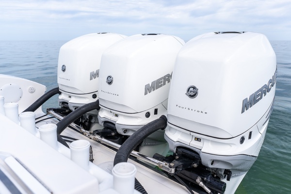 38ft Fountain Yacht For Sale