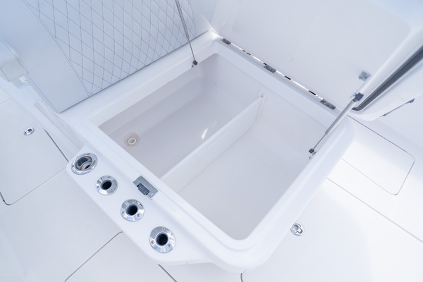 38ft Fountain Yacht For Sale