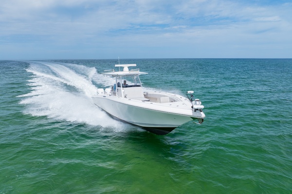 38ft Fountain Yacht For Sale