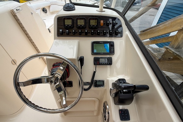 Easy Keeper 27ft Grady White Yacht For Sale
