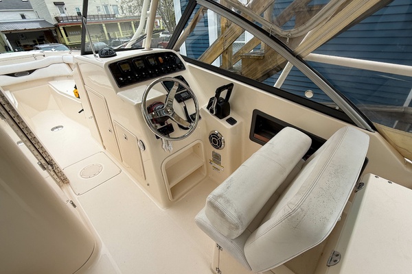 Easy Keeper 27ft Grady White Yacht For Sale