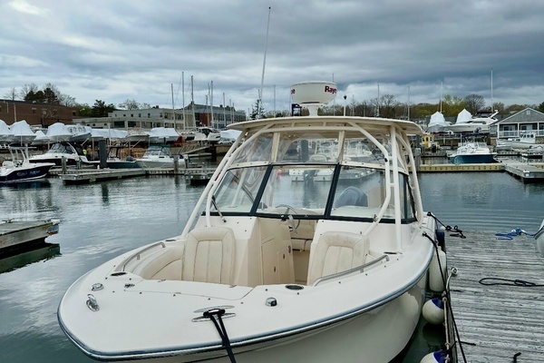 Photo of the 2015 Grady-White Freedom 275 "Easy Keeper"