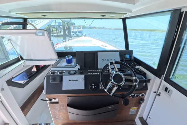 37ft Axopar Yacht For Sale