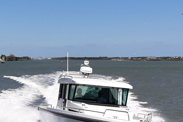 37ft Axopar Yacht For Sale