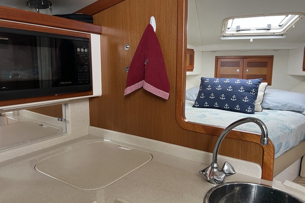 BRENDA LEE 35ft Cabo Yacht For Sale