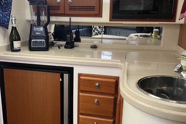 BRENDA LEE 35ft Cabo Yacht For Sale
