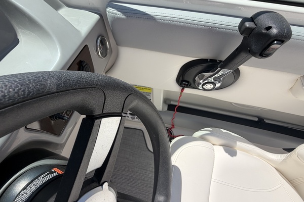 21ft Chaparral Yacht For Sale