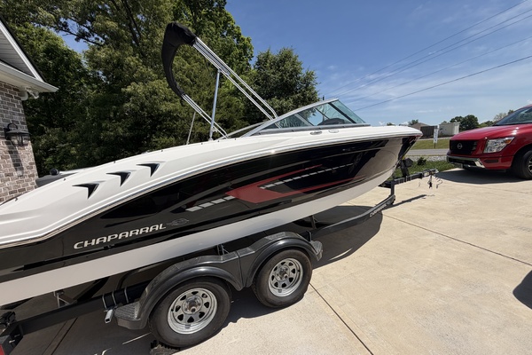 21ft Chaparral Yacht For Sale
