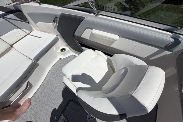21ft Chaparral Yacht For Sale