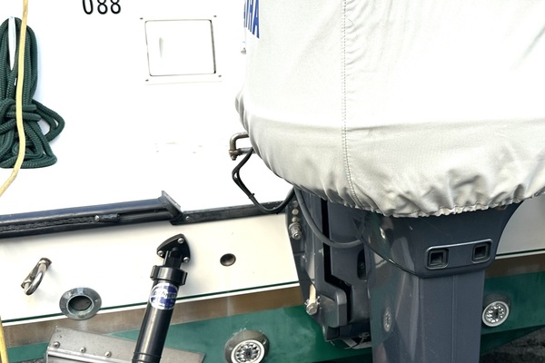 23ft Contender Yacht For Sale