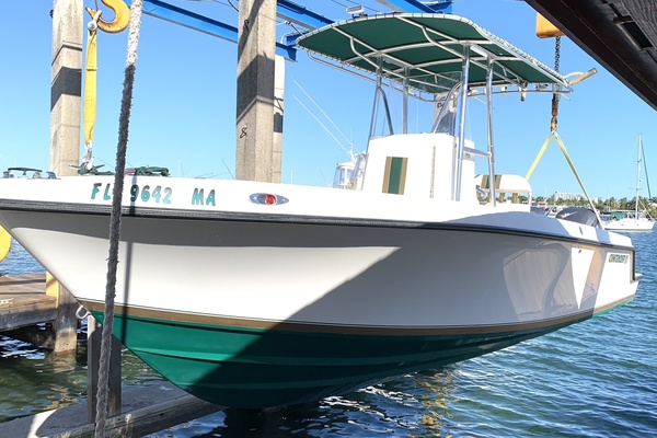 23ft Contender Yacht For Sale