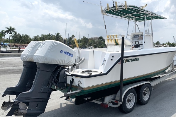 Photo of the 2000 Contender 