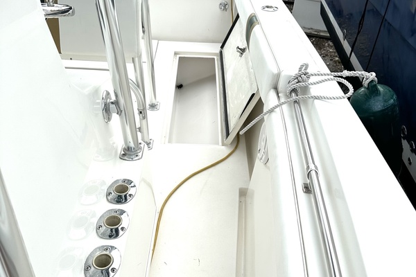 23ft Contender Yacht For Sale