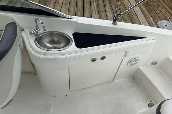 26ft Sea Ray Yacht For Sale