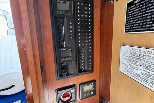 30ft Albemarle Yacht For Sale