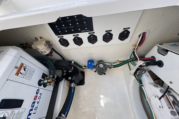 30ft Albemarle Yacht For Sale