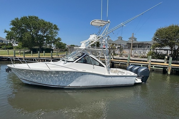 2022 Albemarle 30 Express