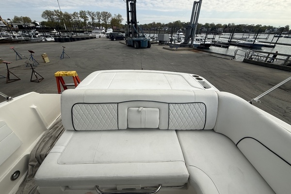 24ft Sea Ray Yacht For Sale