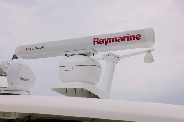 38ft Boston Whaler Yacht For Sale