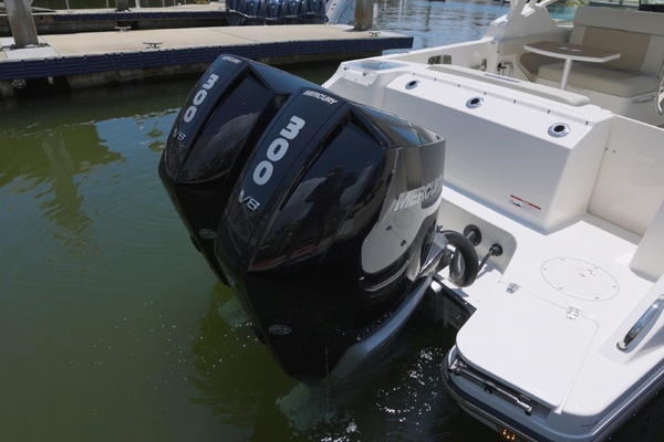 2024 Boston Whaler 28
