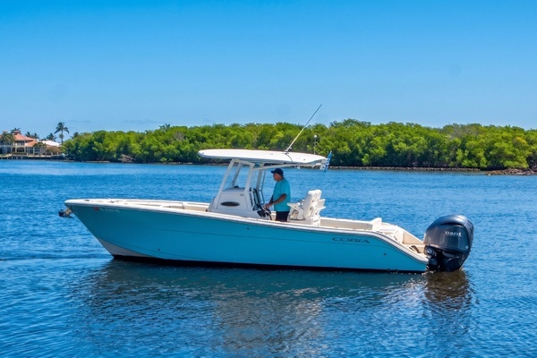 2023 Cobia 28