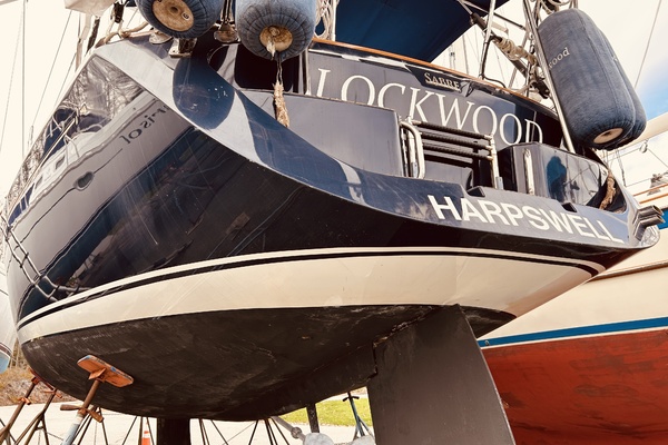 Lockwood 42ft Sabre Yacht For Sale