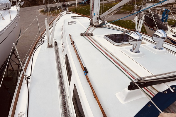Lockwood 42ft Sabre Yacht For Sale