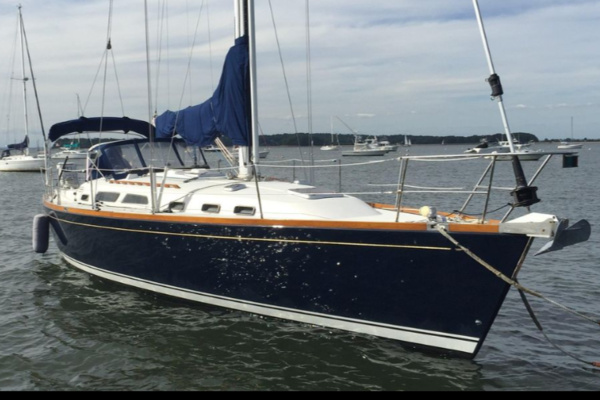 Lockwood 42ft Sabre Yacht For Sale