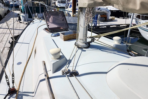 ESCAPE 30ft C amp C Yacht For Sale