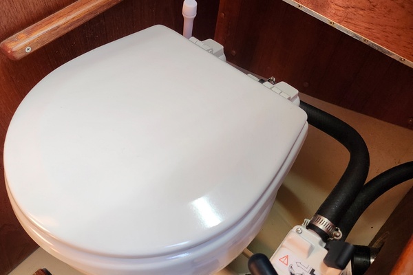 ESCAPE 30ft C amp C Yacht For Sale