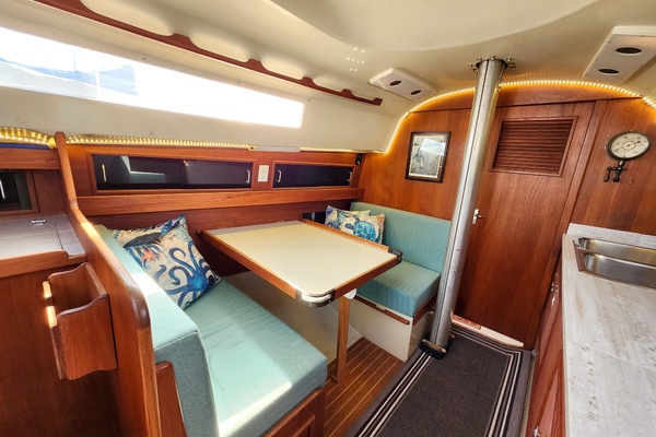 ESCAPE 30ft C amp C Yacht For Sale