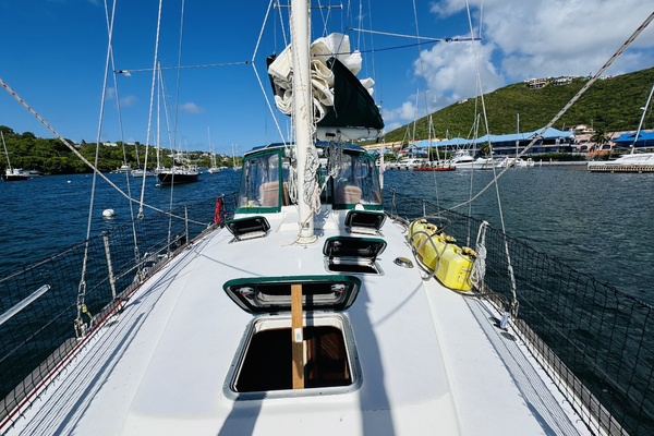 Alaya 41ft Irwin Yacht For Sale