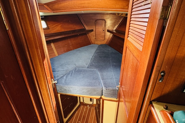 Alaya 41ft Irwin Yacht For Sale