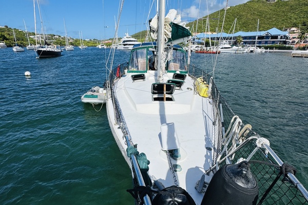 Alaya 41ft Irwin Yacht For Sale
