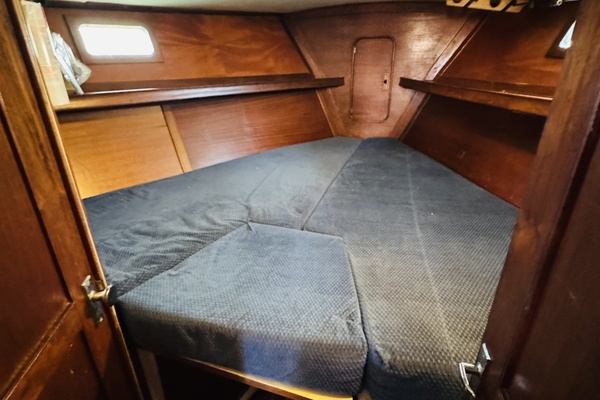 Alaya 41ft Irwin Yacht For Sale